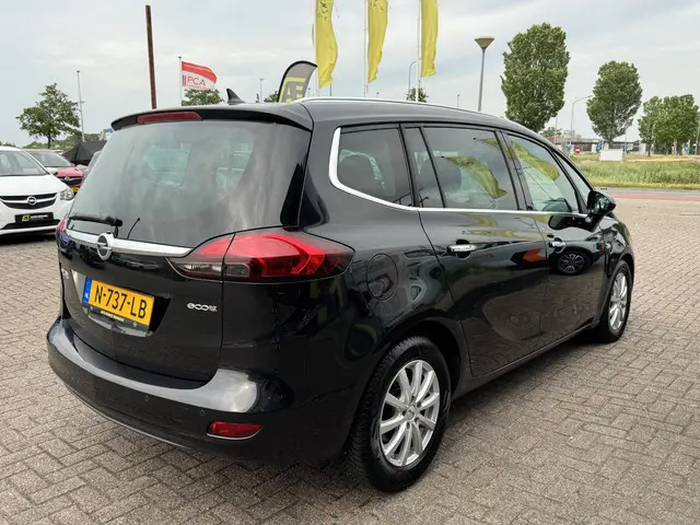 Opel Zafira Tourer 1.4 Business Edition 7p. 2012 Benzine 2