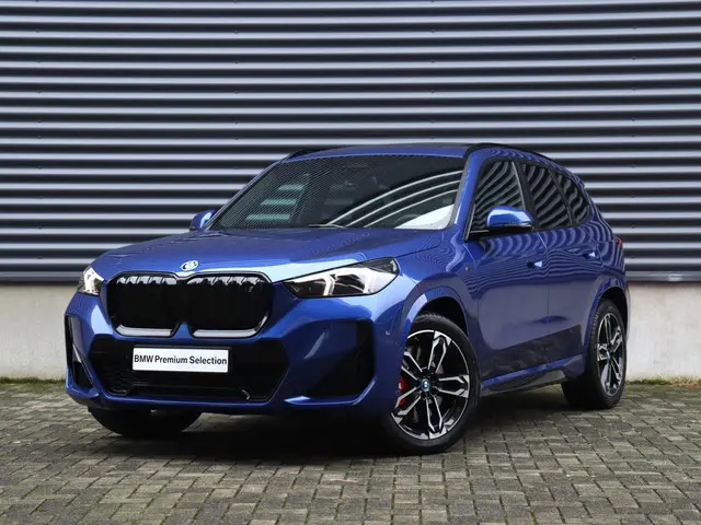 BMW iX1 eDrive20 2025 Elektrisch 34