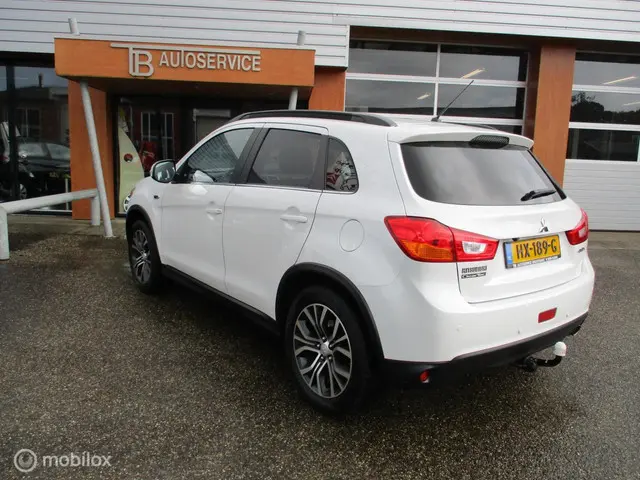 Mitsubishi ASX 1.6 Cleartec Instyle 2016 Benzine 15