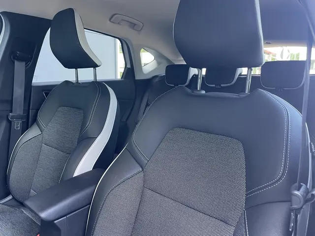 Renault Captur 1.3 TCe 130 Intens 2020 Benzine 25