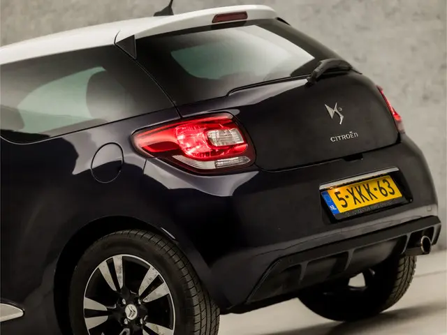 Citroën DS3 1.2 VTi So Chic 2014 Benzine 13