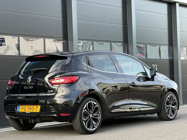 Renault Clio 1.5 dCi Limited Navi PDC EURO-6 2017 Diesel 4