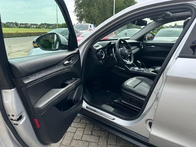 Alfa Romeo Stelvio 2.0 T AWD Sprint 2020 Benzine 14
