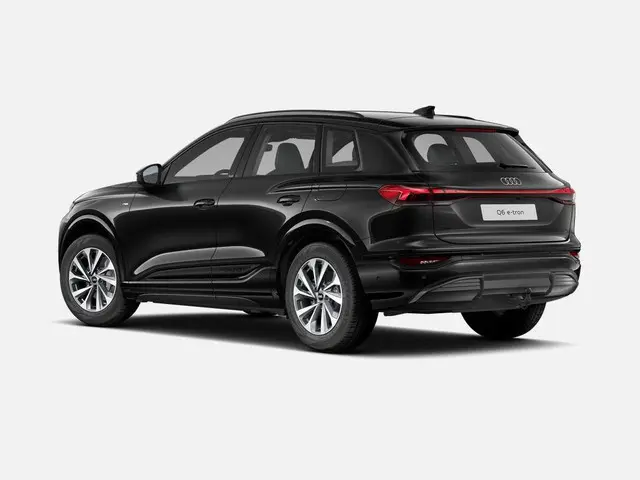 Audi Q6 e-tron Advanced edition 252 PK 2025 Elektrisch 2