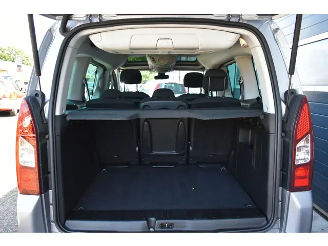Citroën Berlingo 1.2 PureTech XTR 2016 Benzine 12