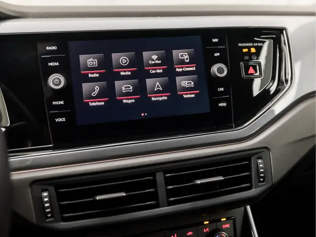 Volkswagen Polo 2.0 TSI GTI 2018 Benzine 26