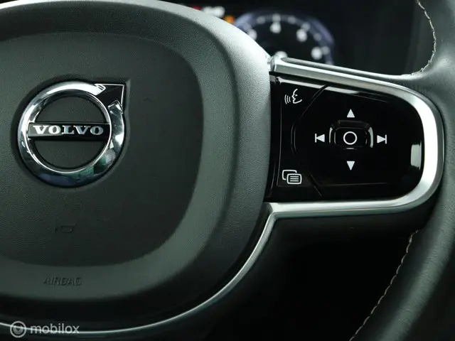 Volvo V60 2.0 T4 R-Design / polestar 211pk 2019 Benzine 11