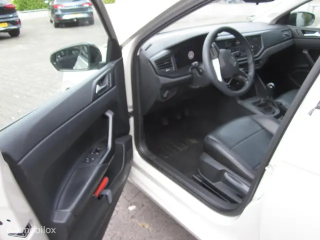 Volkswagen Polo 1.0 TSI Style 2022 Benzine 9