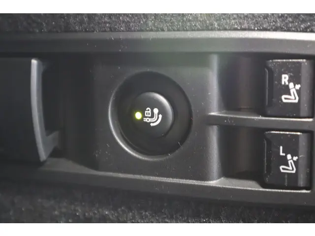 BMW iX xDrive40 2025 Elektrisch 27