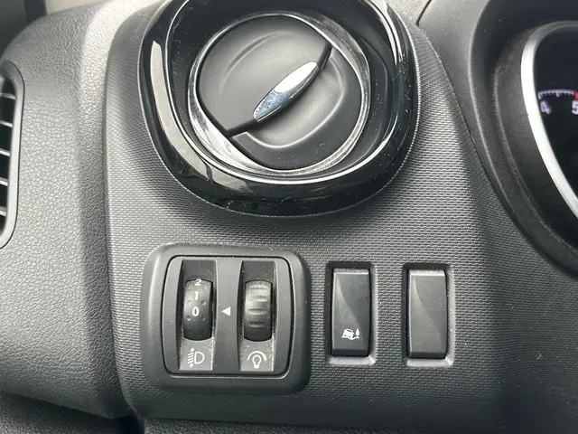 Opel Vivaro 1.6 CDTI L2H1 DC Sport EcoFlex 2019 Diesel 19