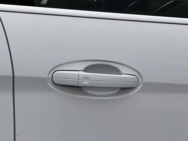 Ford C-MAX 1.5 Titanium 2015 Benzine 39