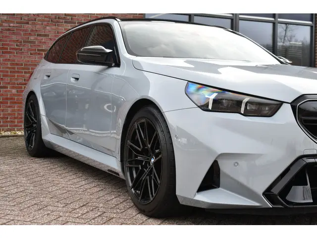 BMW M5 5-serie Touring 2025 Hybride Benzine 33