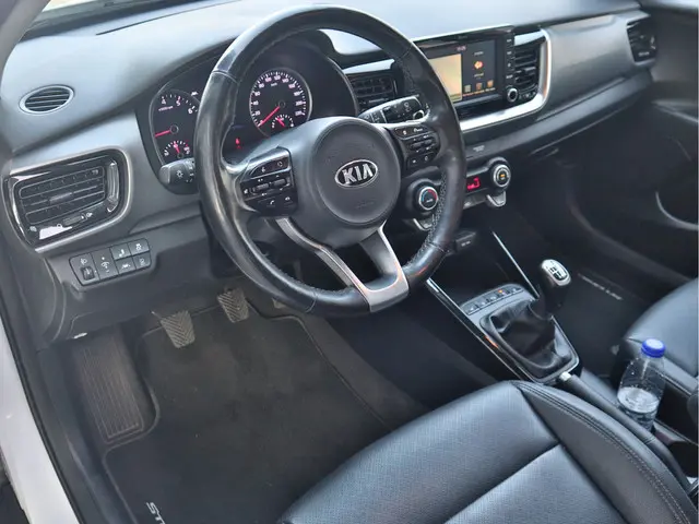 Kia Stonic 1.0 T-GDi ExecutiveLine 2019 Benzine 20