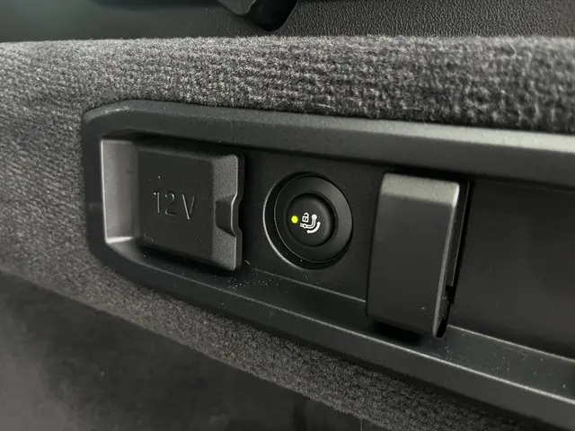 BMW 5 Serie Touring 530e xDrive 2024 Hybride Benzine 25