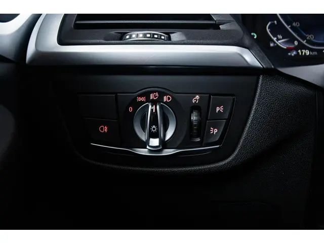 BMW X3 xDrive30e High Executive 2022 Hybride Benzine 35