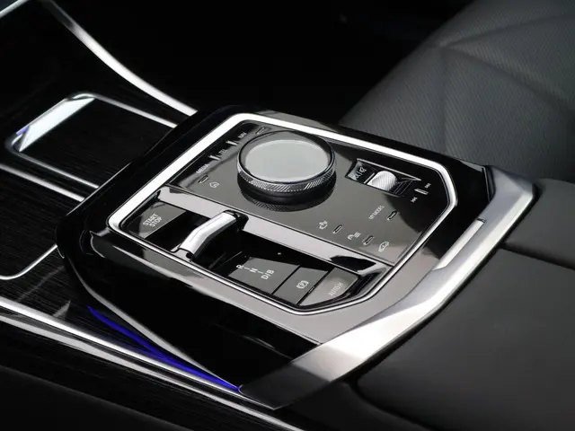 BMW i7 xDrive60 2025 Elektrisch 14