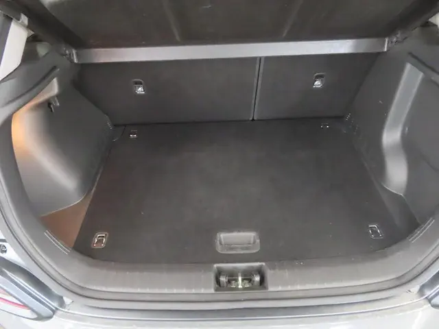 Hyundai Kona 1.6 GDI HEV Premium 2020 Hybride Benzine 9
