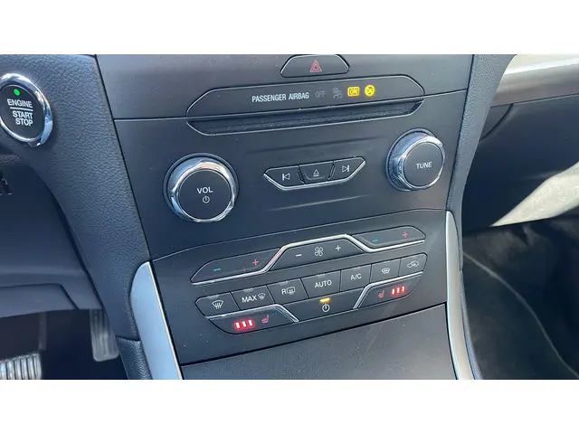 Ford S-Max 2.5 Hybride Connected 2022 Hybride Benzine 29