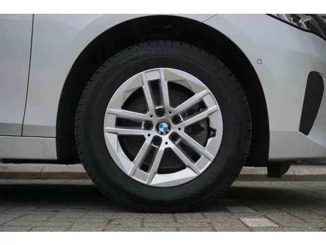BMW 2 Serie Active Tourer 216i 2024 Benzine 6