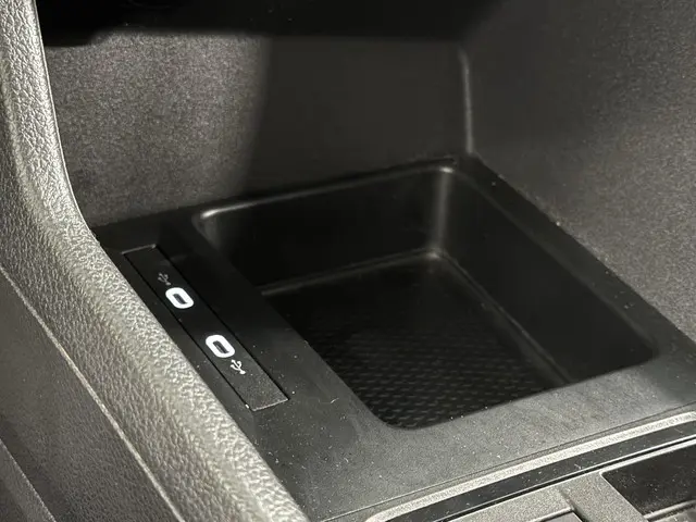 Volkswagen Caddy Cargo Maxi 2.0 TDI Style 2023 Diesel 30