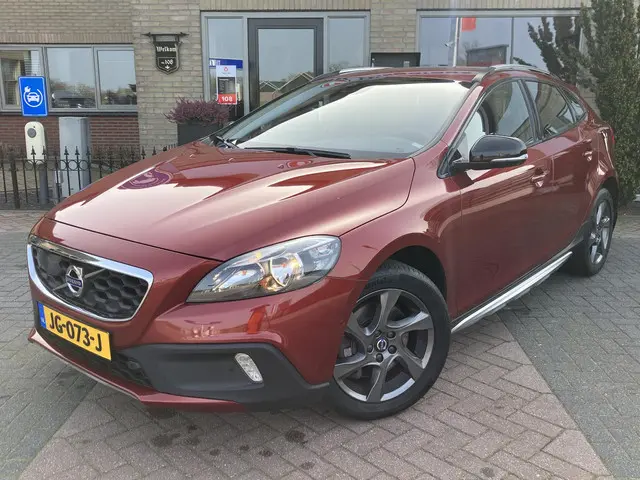 Volvo V40 2
