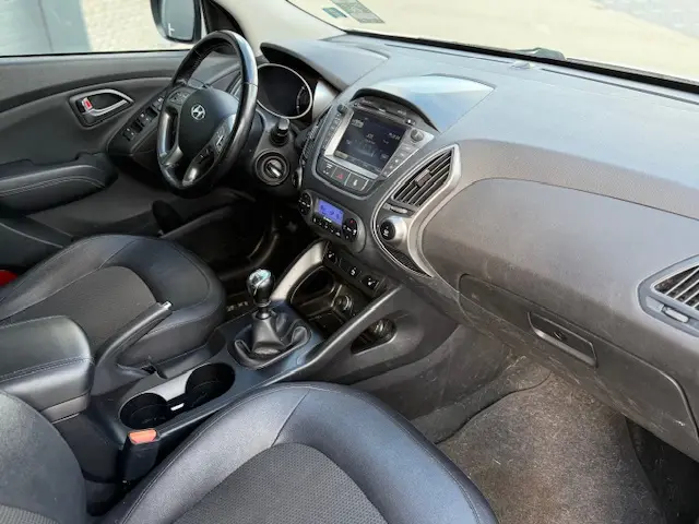 Hyundai ix35 1.6i GDI Go! 2015 Benzine 11