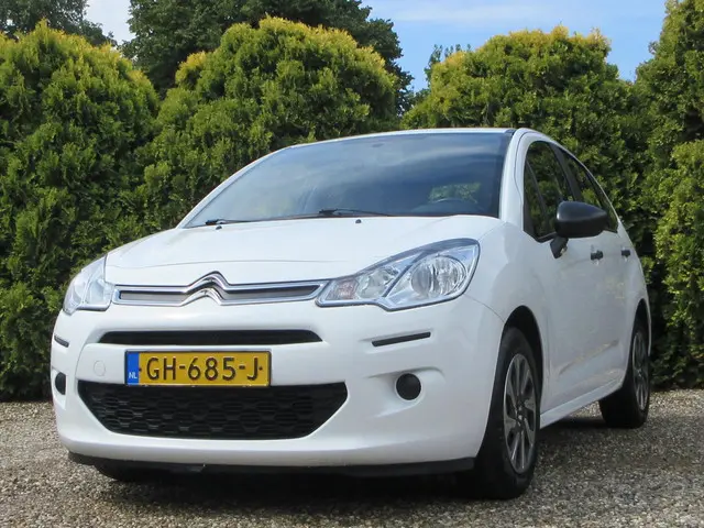 Citroën C3 1.0 PureTech Attraction *Airco* 2015 Benzine 10