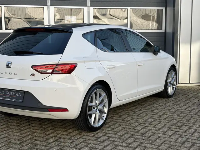 SEAT Leon 1.4 EcoTSI FR 2015 Benzine 9