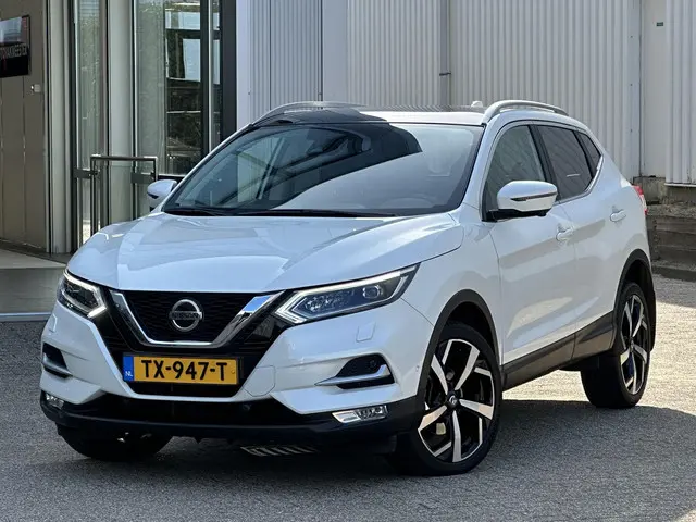 Nissan QASHQAI 1.2 Tekna 2018 Benzine 4