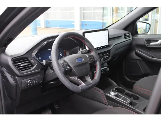Ford Kuga 2.5 FHEV ST-Line 2024 Hybride Benzine 8