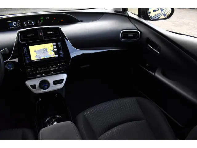 Toyota Prius 1.8 Black Edition 2018 Hybride Benzine 10