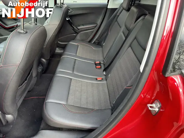 Peugeot 2008 1.2 PureTech GT-line 2018 Benzine 22