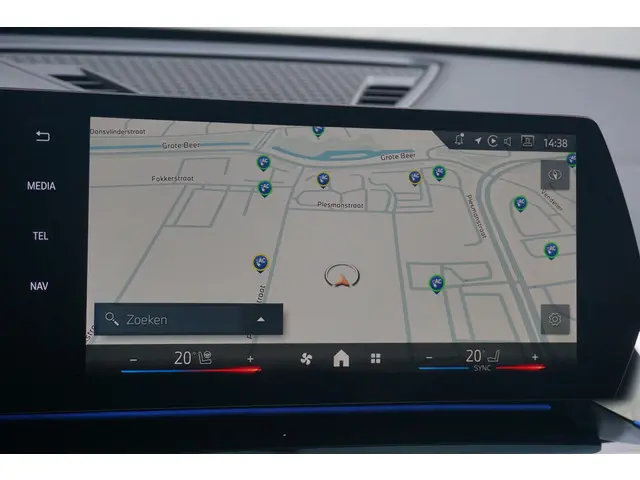 BMW X1 xDrive25e 2025 Hybride Benzine 19