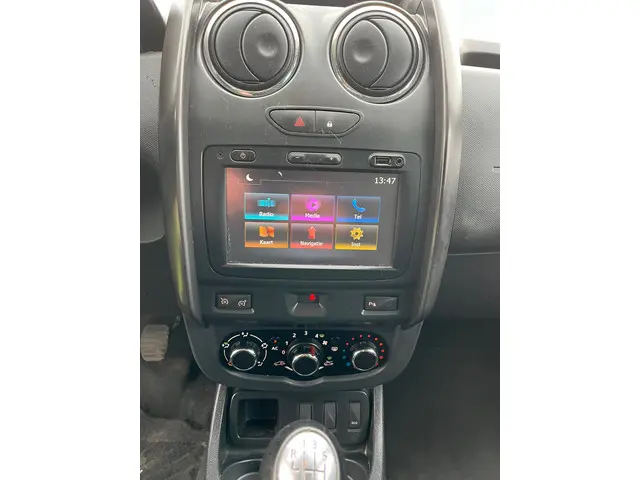 Dacia Duster 1.2 TCe 4x2 Lauréate 2014 Benzine 10