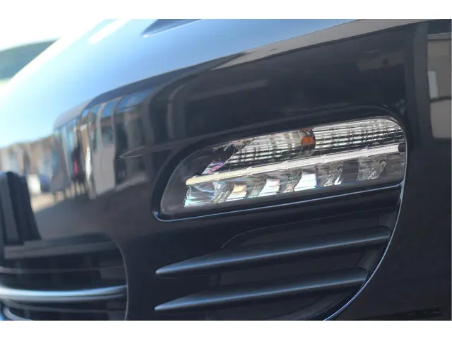 Porsche Panamera 4.8 S 2012 Benzine 48