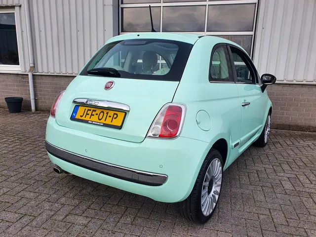 Fiat 500 1.2 Lounge 2015 Benzine 5