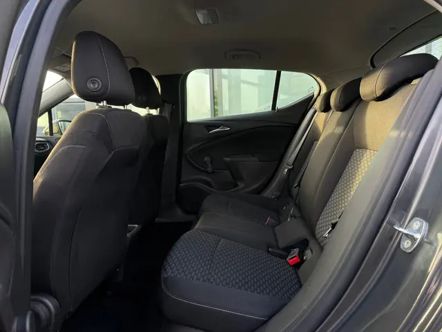 Opel Astra 1.0 Selection * NAP * Airco * 17 Inch 2016 Benzine 5