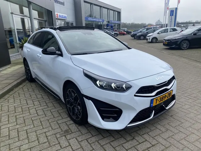 Kia ProCeed 1.5 T-GDi GT-Line 2023 Benzine 4