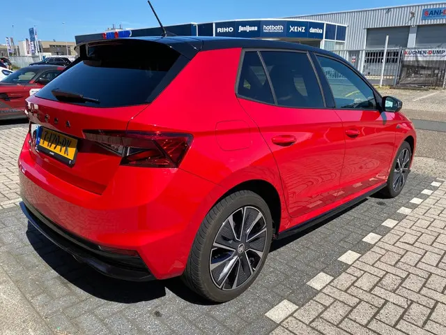 Škoda Fabia 1.0 TSI Monte Carlo 2023 Benzine 4