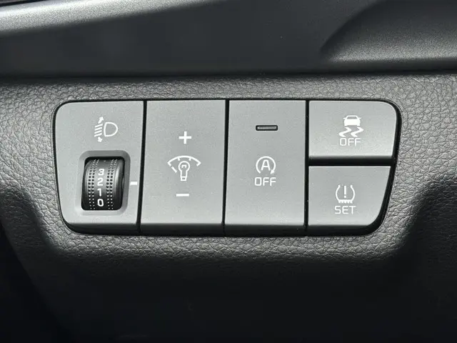 Kia Stonic 1.0 T-GDi MHEV DynamicLine 2023 Benzine 32