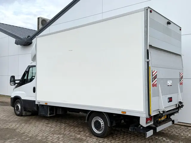 Iveco Daily 35S18 3.0 2021 Diesel 2