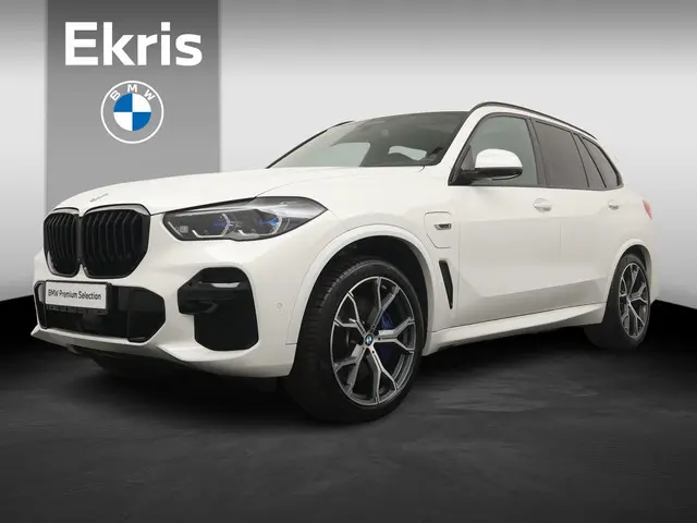 BMW X5 xDrive45e Executive 2022 Hybride Benzine