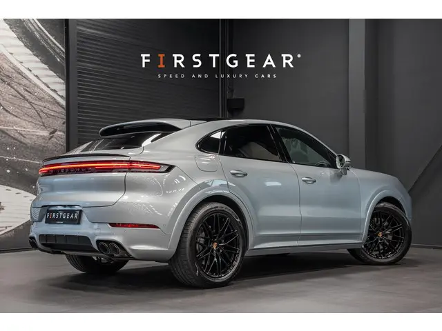 Porsche Cayenne Coupé 3.0 E-Hybrid 2025 Hybride Benzine 2
