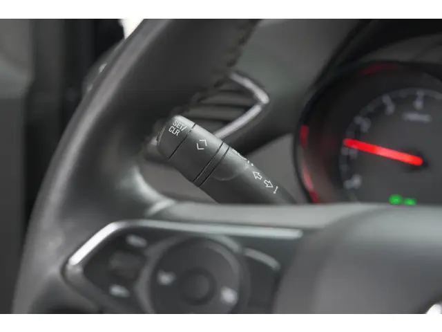 Opel Crossland X 110 Turbo Innovation 2019 Benzine 29