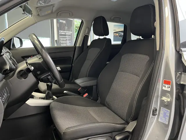 Suzuki Vitara 1.6 Exclusive 2015 Benzine 13