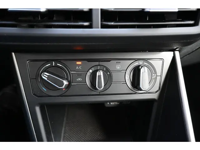 Volkswagen Polo 1.0 TSI Comfortline 2019 Benzine 20