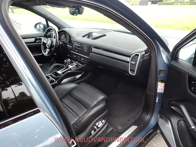 Porsche Cayenne 4.0 V8 2017 Benzine 13