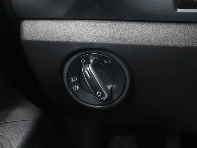 SEAT Mii 1.0 Sport Dynamic 2014 Benzine 19