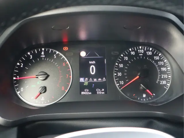 Renault Captur 1.0 TCe 90 2023 Benzine 23