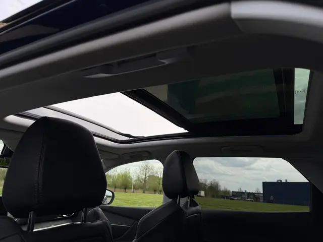 Peugeot 3008 1.2 PureTech Allure 2018 Benzine 8